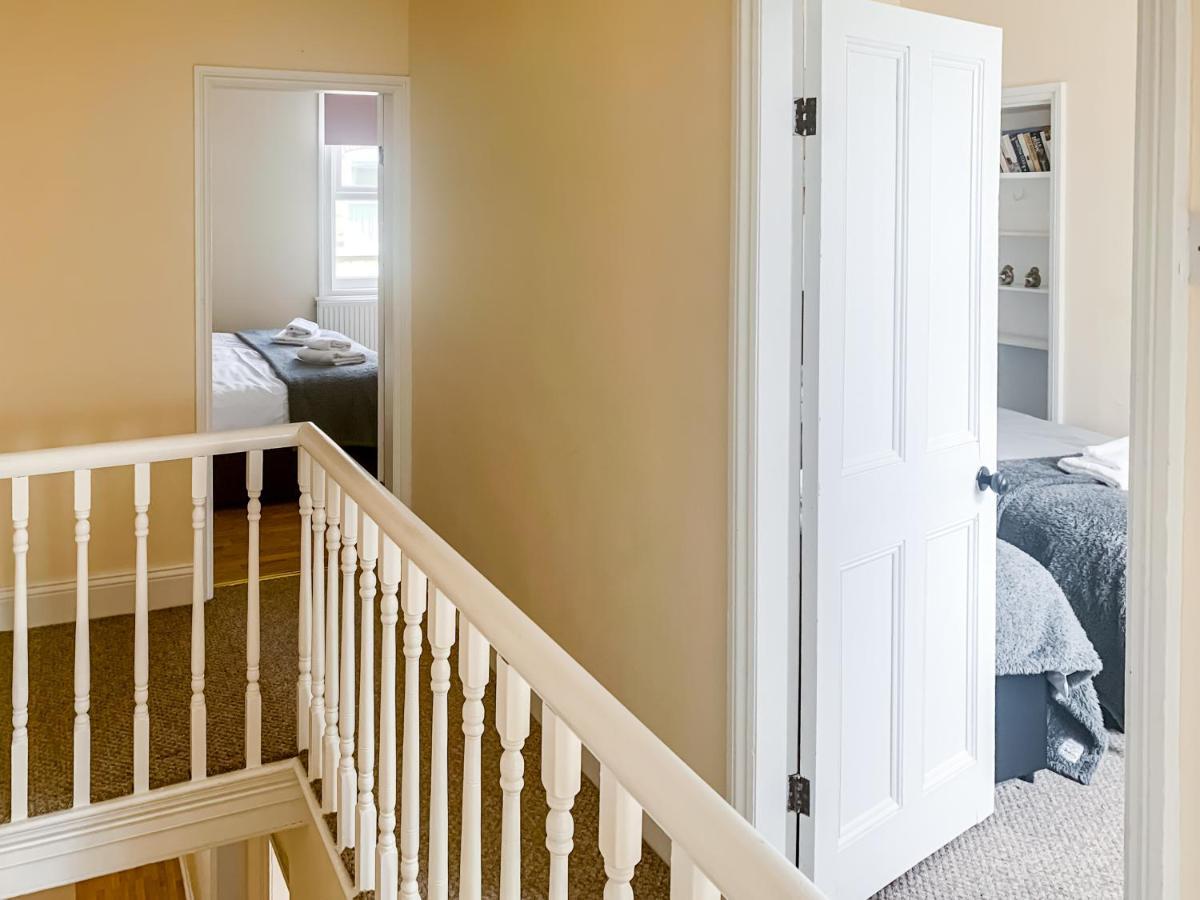 Waverley Lodge - Quaint Victorian Home With Free Parking ヨーク エクステリア 写真