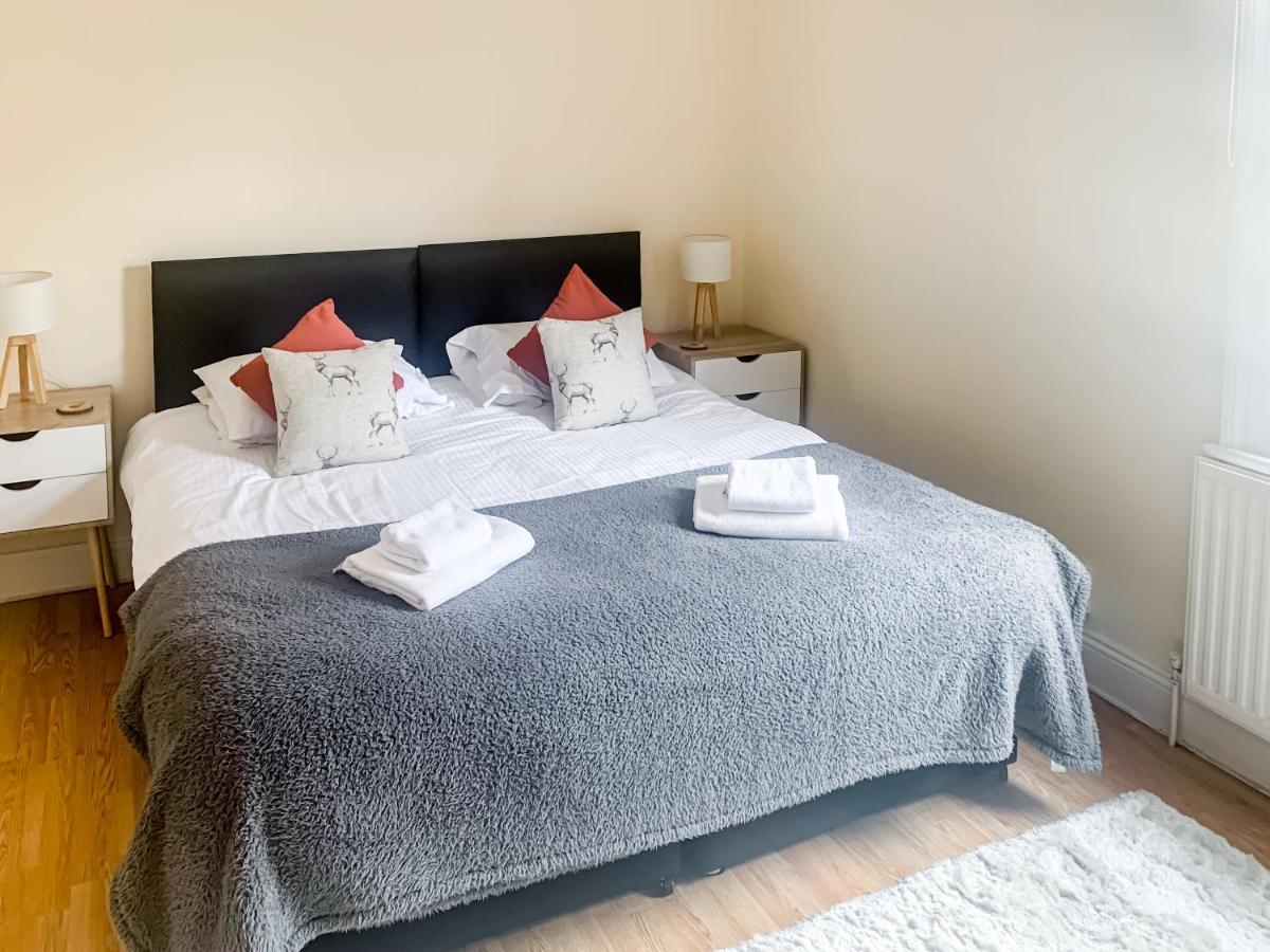 Waverley Lodge - Quaint Victorian Home With Free Parking ヨーク エクステリア 写真