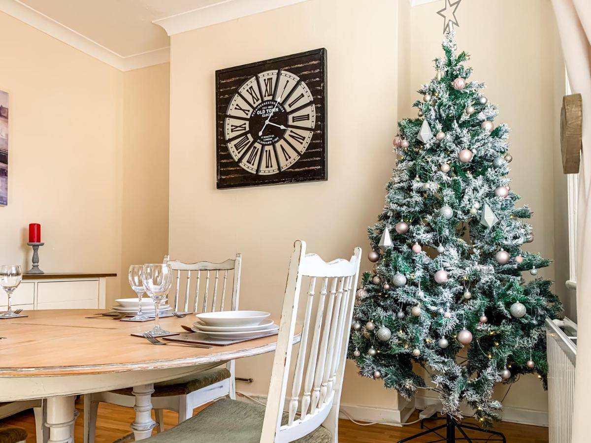Waverley Lodge - Quaint Victorian Home With Free Parking ヨーク エクステリア 写真