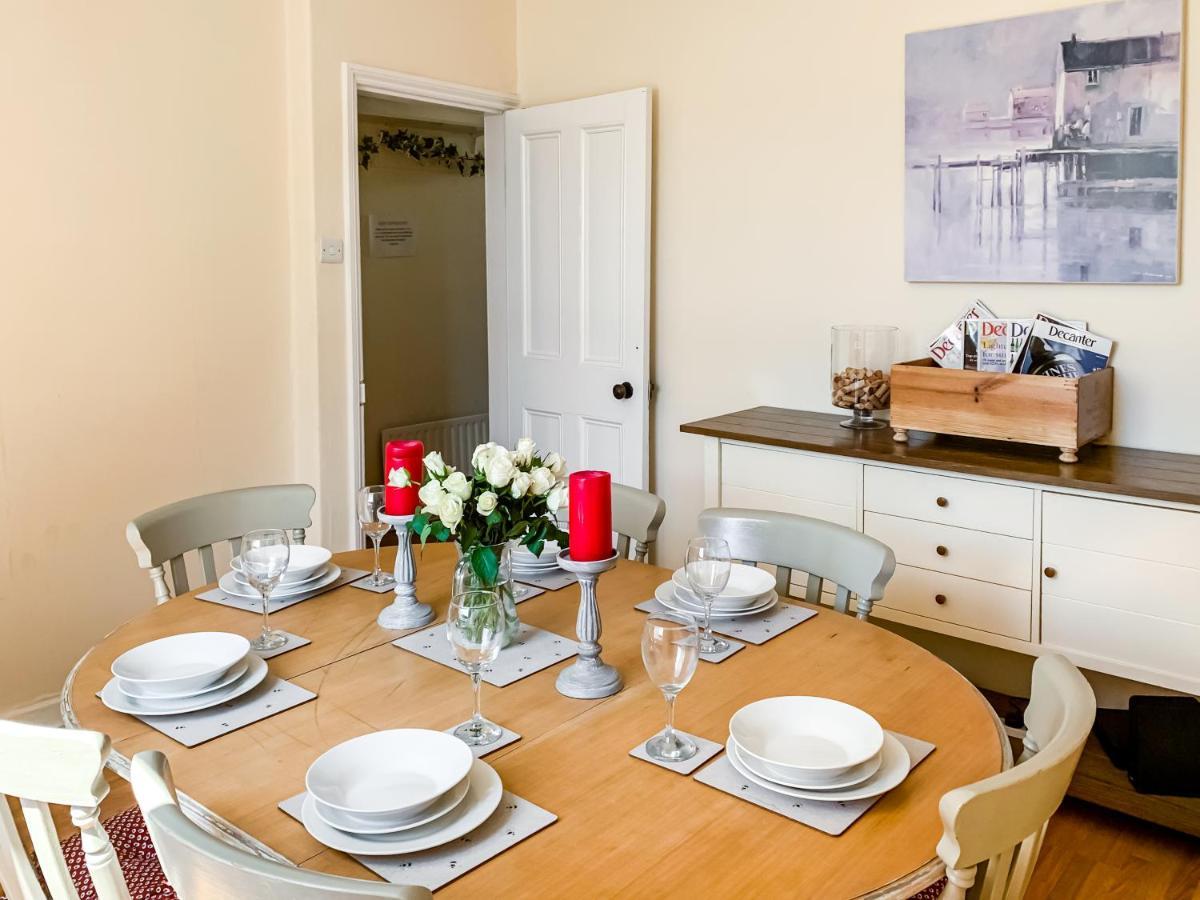 Waverley Lodge - Quaint Victorian Home With Free Parking ヨーク エクステリア 写真