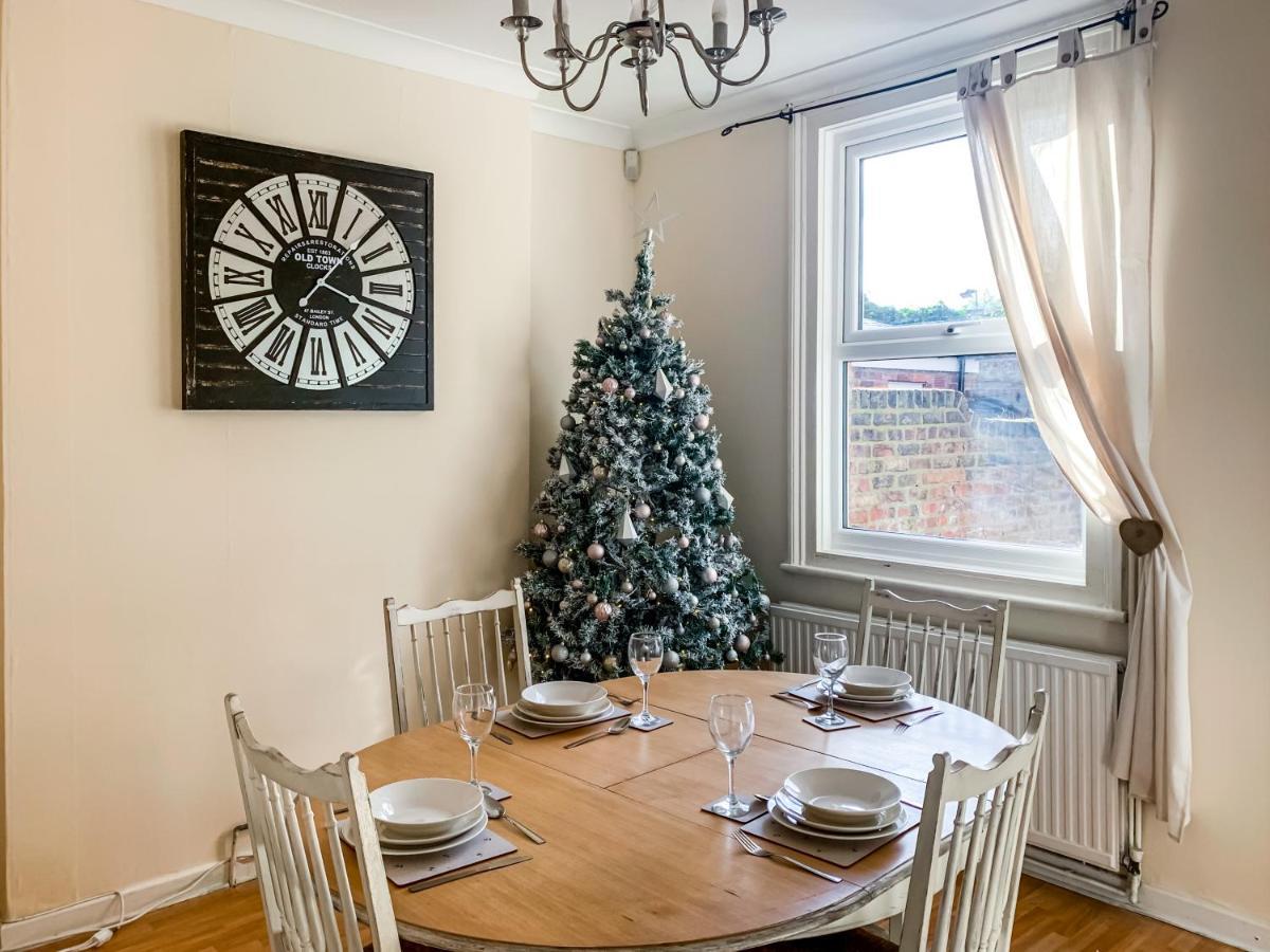 Waverley Lodge - Quaint Victorian Home With Free Parking ヨーク エクステリア 写真