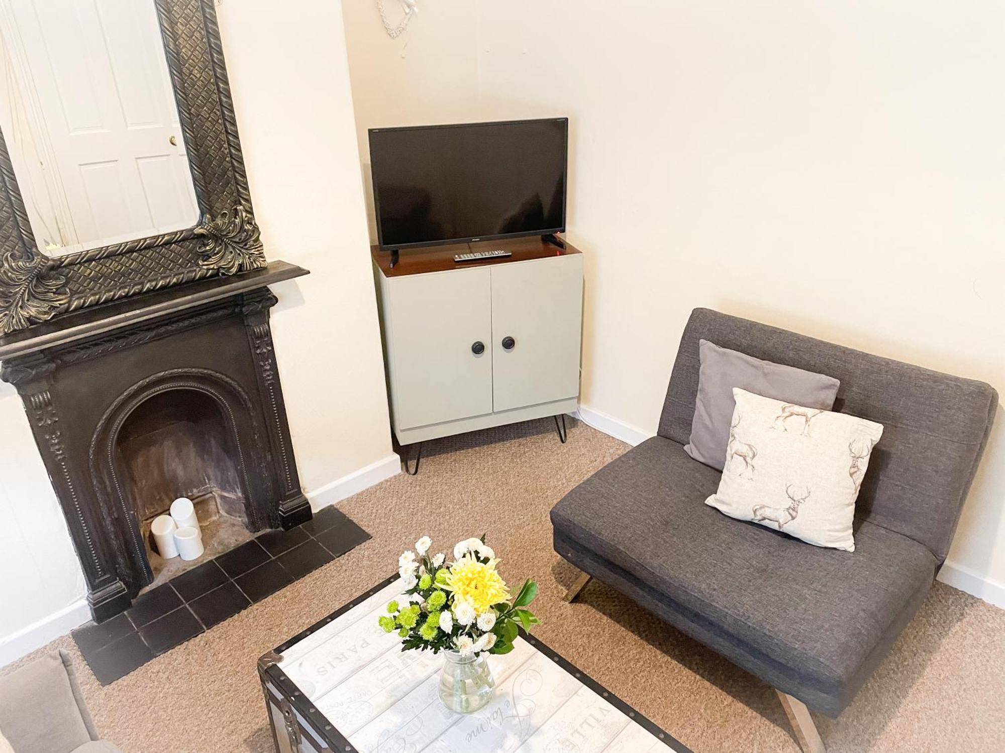 Waverley Lodge - Quaint Victorian Home With Free Parking ヨーク エクステリア 写真