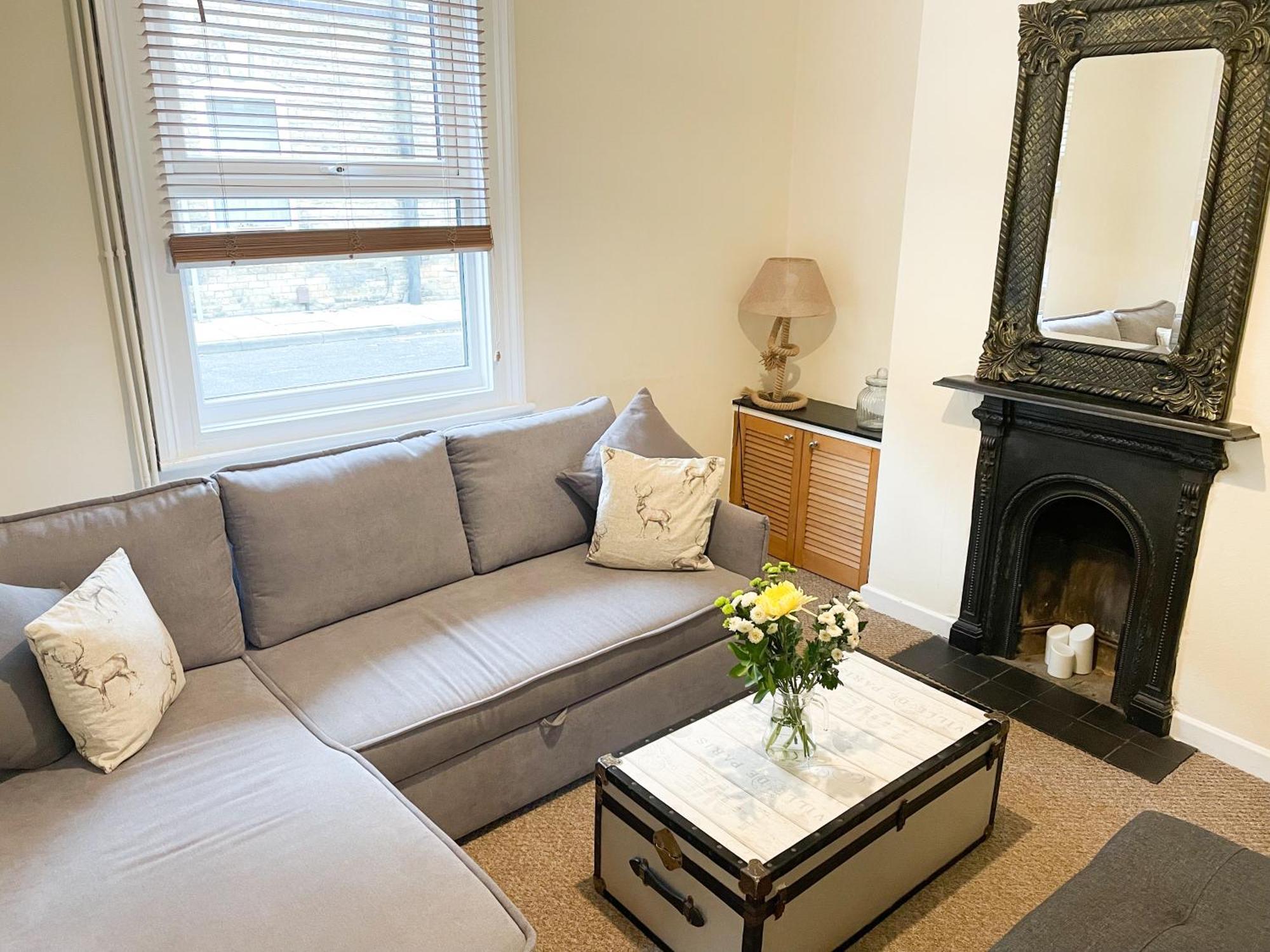 Waverley Lodge - Quaint Victorian Home With Free Parking ヨーク エクステリア 写真