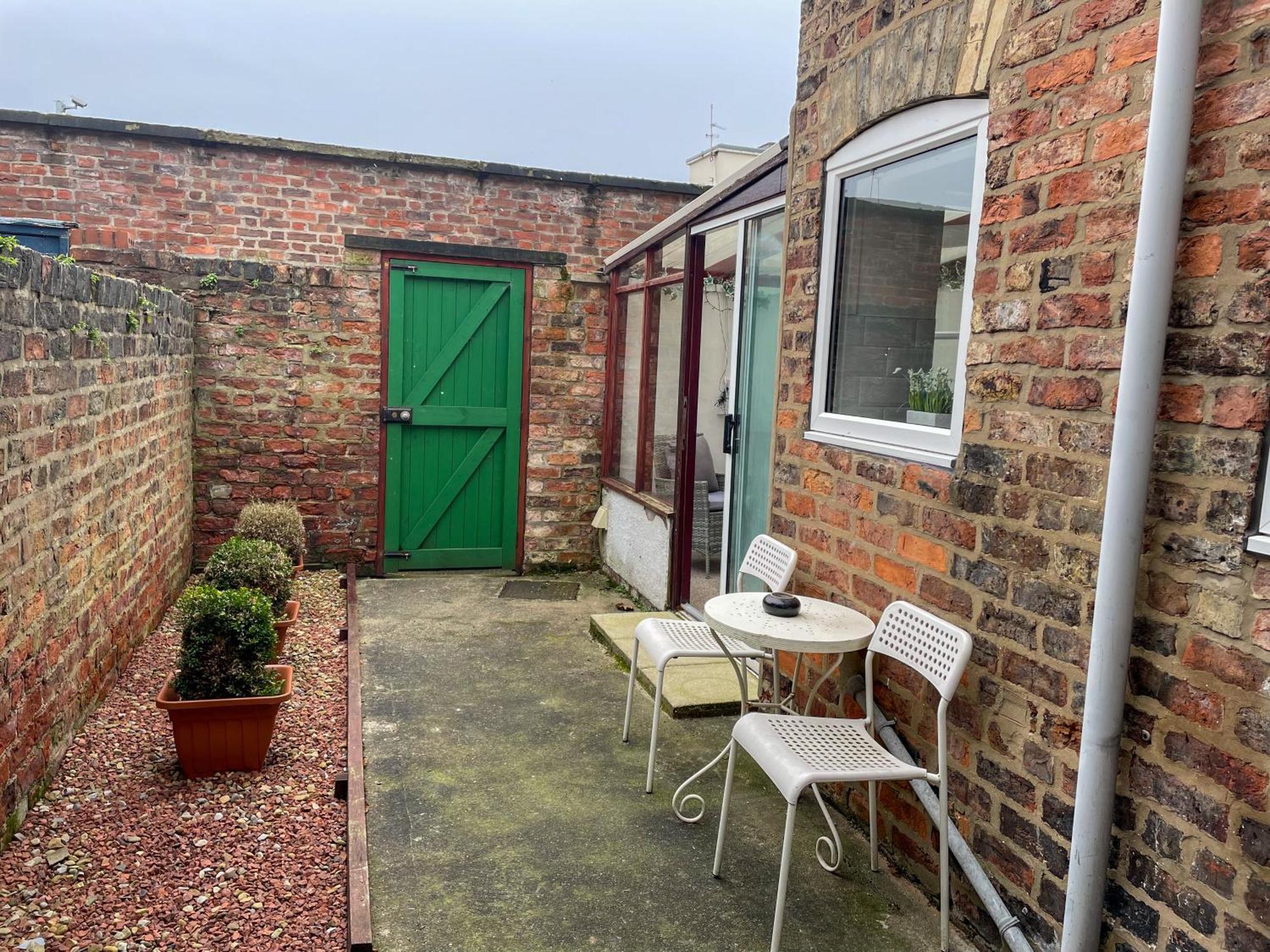 Waverley Lodge - Quaint Victorian Home With Free Parking ヨーク エクステリア 写真